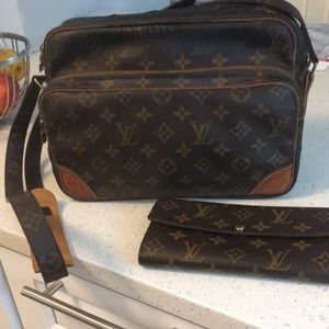 Louis Vuitton monogram bag